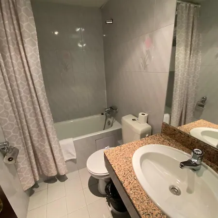 Somriu M28 Hotel 2*