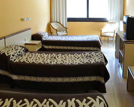 Somriu M28 Hotel 2*