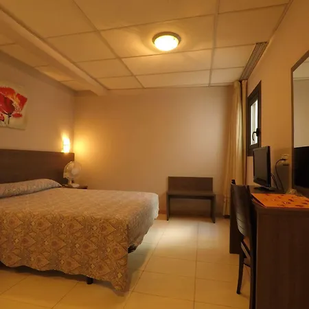 Somriu M28 Hotel Andorra la Vella