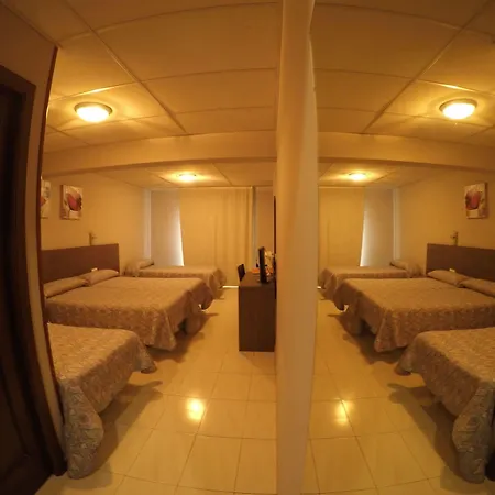 Somriu M28 Hotel 2*